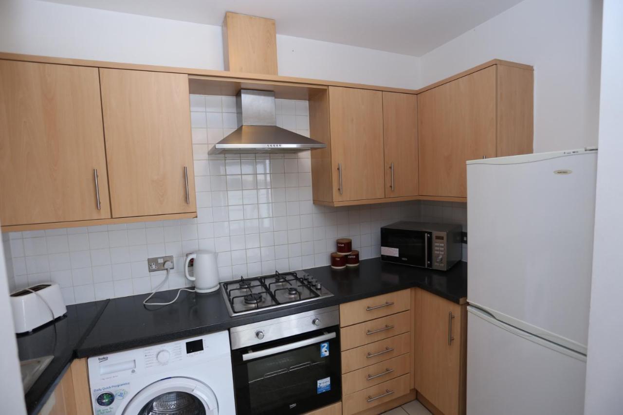Lovely 2 Bed 2 Toilet Hill House River View Apartament Londra
